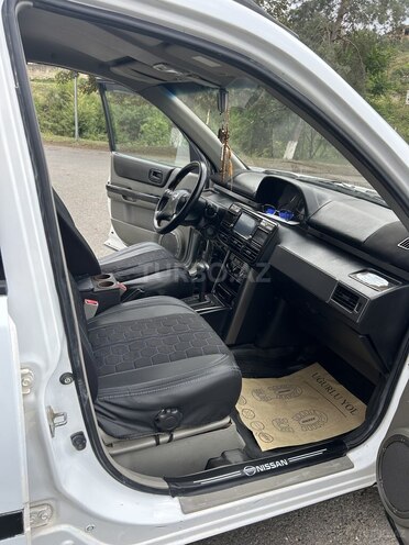 Nissan X-Trail 2002, 375,500 km - 2.5 l - Quba