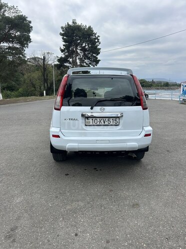 Nissan X-Trail 2002, 375,500 km - 2.5 l - Quba