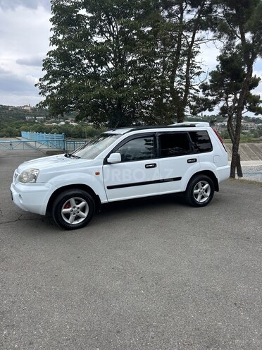 Nissan X-Trail 2002, 375,500 km - 2.5 l - Quba