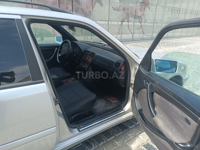 Mercedes C 180 1998, 148,000 km - 1.8 l - Bakı