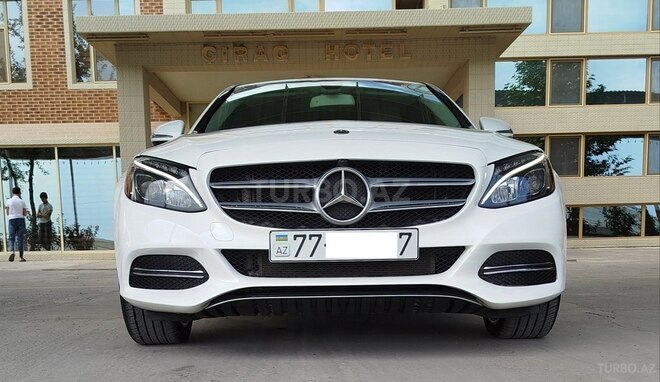 Mercedes  2018, 155,000 km - 2.0 l - Bakı