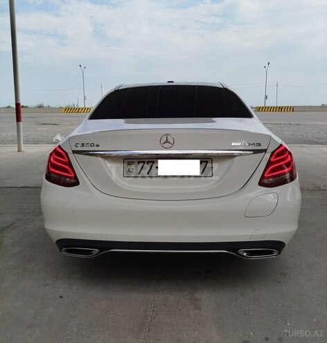 Mercedes  2018, 155,000 km - 2.0 l - Bakı
