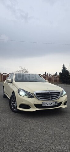 Mercedes E 200 d 2015, 390,000 km - 2.2 l - Gəncə