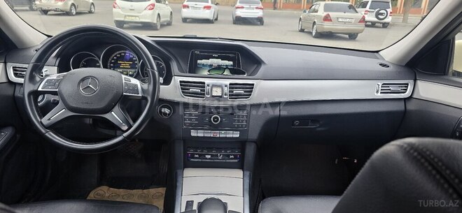 Mercedes E 200 d 2015, 390,000 km - 2.2 l - Gəncə