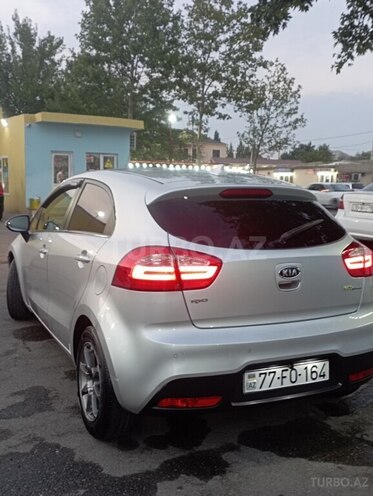 Kia Rio 2012, 257,000 km - 1.1 l - Bakı