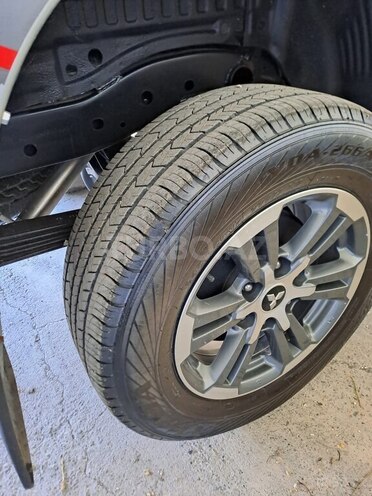 Mitsubishi L200 2021, 103,000 km - 2.4 л - Bakı