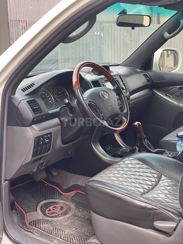 Toyota Land Cruiser Prado 2009, 118,030 km - 2.7 л - Bakı