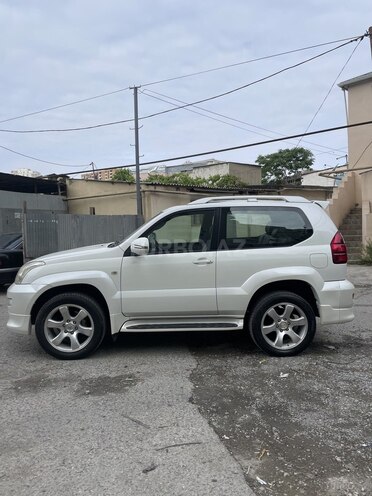 Toyota Land Cruiser Prado 2009, 118,030 km - 2.7 л - Bakı