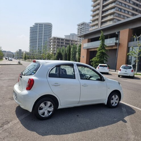 Nissan March 2017, 84,000 km - 1.2 l - Bakı
