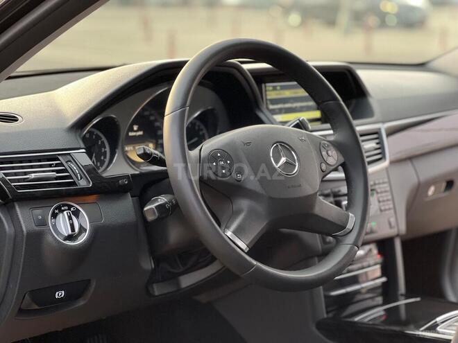 Mercedes E 250 2011, 213,823 km - 1.8 l - Bakı