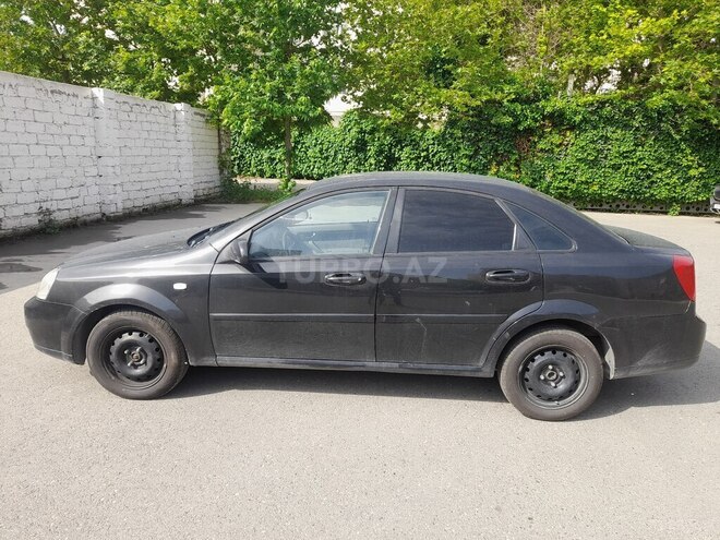 Chevrolet Lacetti-4