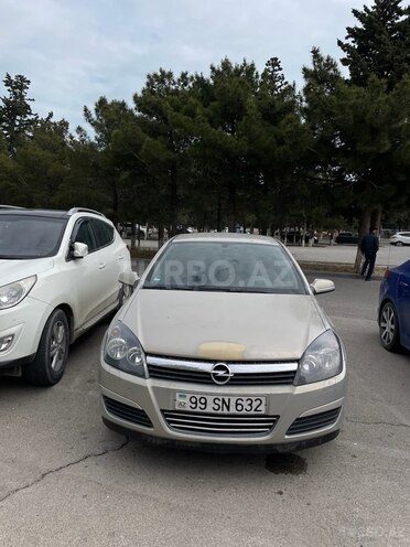 Opel Astra 2005, 320,000 km - 1.4 l - Bakı