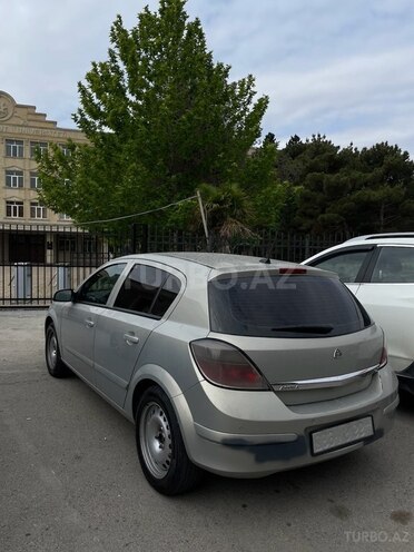 Opel Astra 2005, 320,000 km - 1.4 l - Bakı