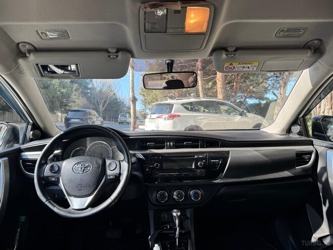 Toyota Corolla 2015, 238,000 km - 1.6 l - Bakı