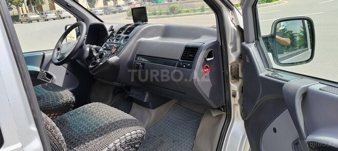 Mercedes Vito 2000, 466,221 km - 2.2 l - Yevlax