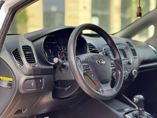 Kia Forte 2017, 144,000 km - 2.0 l - Bakı