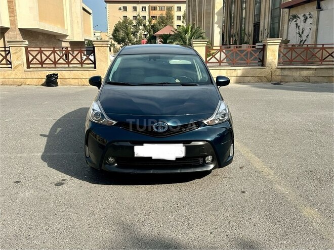 Toyota Prius V 2016, 96,000 km - 1.8 l - Bakı