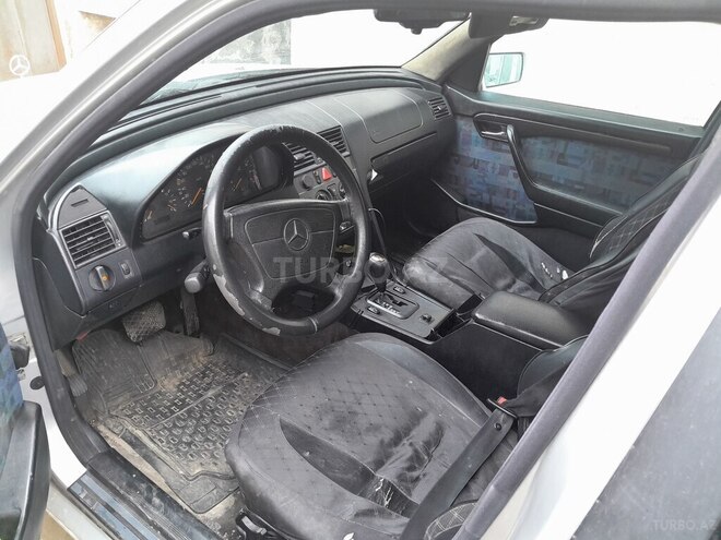Mercedes C 180 1997, 395,000 km - 1.8 l - Bakı