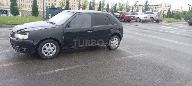 Volkswagen  2005, 220,000 km - 1.8 l - Gəncə