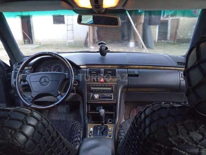 Mercedes E 300 d 1997, 450,000 km - 3.0 l - Sabirabad