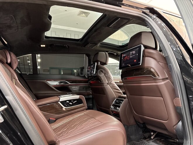 BMW 740 2019, 77,800 km - 3.0 l - Bakı