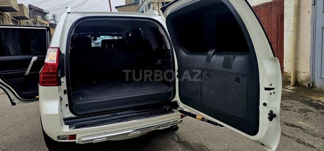 Toyota Land Cruiser Prado 2012, 98,000 km - 2.7 л - Bakı