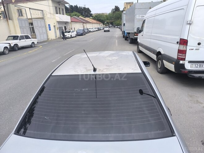 Mitsubishi Lancer 2006, 400,000 km - 1.3 l - Bakı