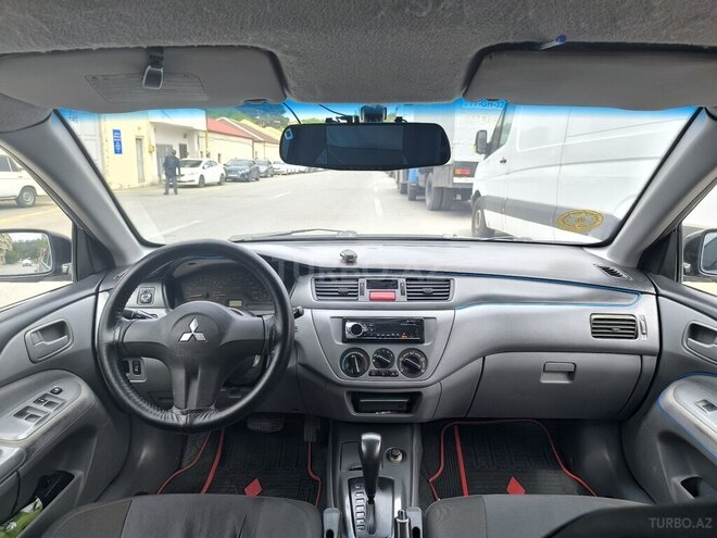 Mitsubishi Lancer 2006, 400,000 km - 1.3 l - Bakı