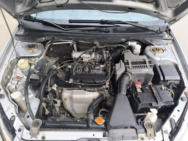 Mitsubishi Lancer 2006, 400,000 km - 1.3 l - Bakı