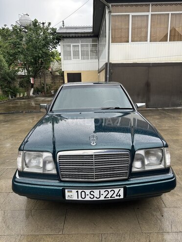 Mercedes E 200 1994, 363,098 km - 2.0 л - Masallı