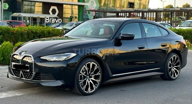 BMW i4 2023, 41,000 km - 0.0 л - Bakı