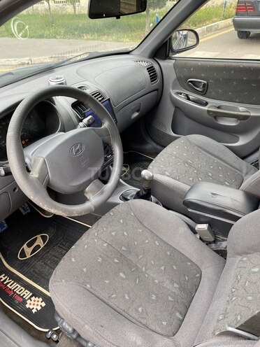 Hyundai Accent 2000, 388,000 km - 1.3 l - Şirvan
