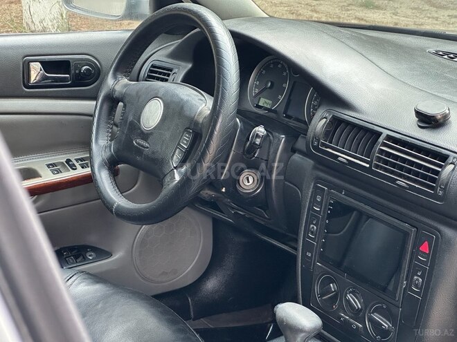 Volkswagen Passat 2003, 321,213 km - 1.8 л - Sumqayıt