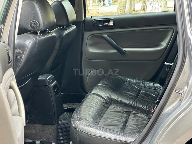 Volkswagen Passat 2003, 321,213 km - 1.8 л - Sumqayıt