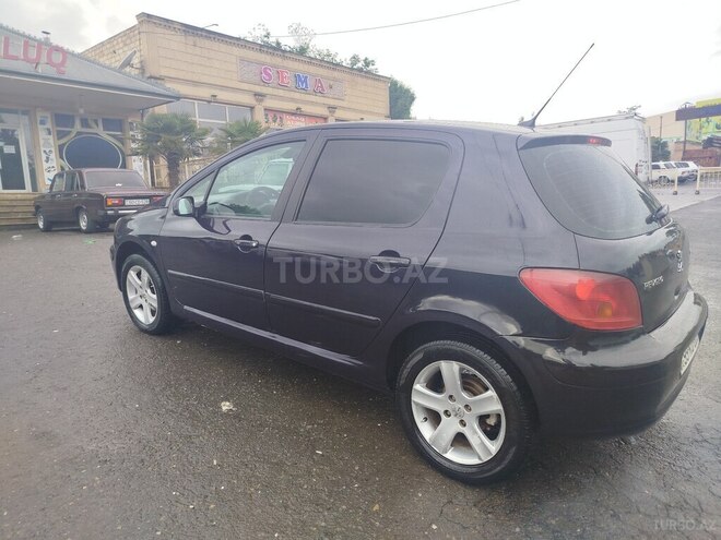 Peugeot 307 2004, 246,283 km - 2.0 l - Qazax