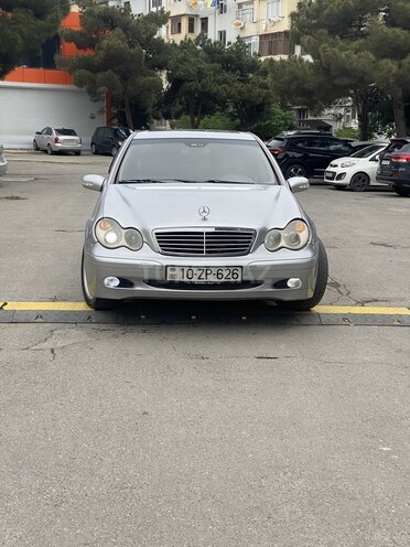 Mercedes C 240 2002, 121,200 km - 2.6 l - Bakı