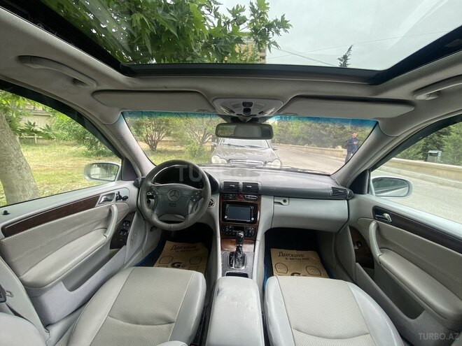 Mercedes C 240 2002, 121,200 km - 2.6 l - Bakı