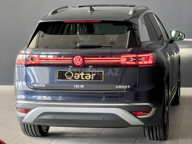 Volkswagen ID.6 Crozz-10