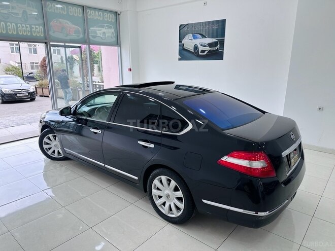 Nissan Teana-4