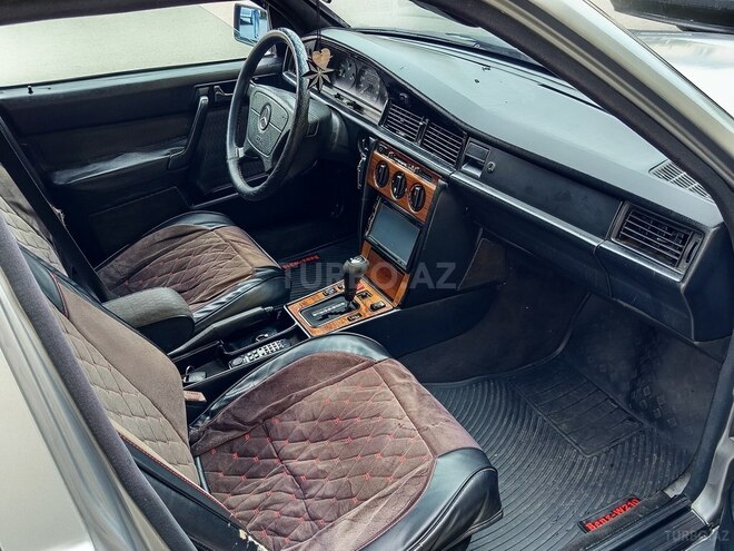 Mercedes 190 1993, 228,000 km - 2.0 l - Bakı