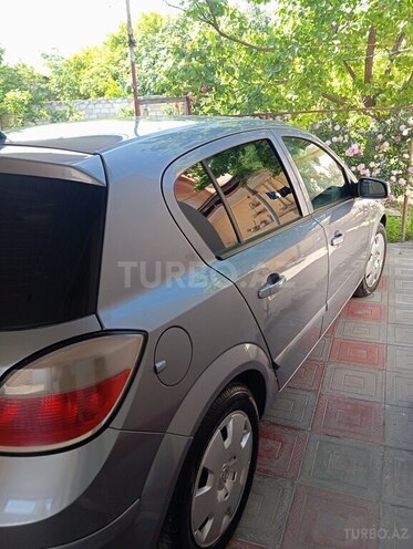 Opel Astra 2006, 255,000 km - 1.4 l - Gəncə