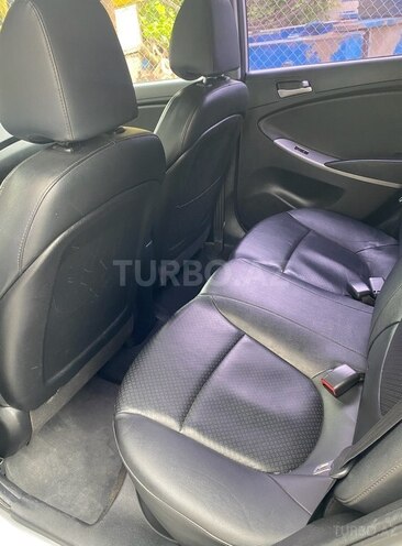 Hyundai Accent 2014, 215,000 km - 1.6 л - Bakı