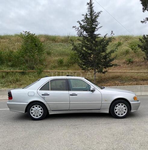 Mercedes C 280 1997, 146,800 km - 2.8 l - Bakı