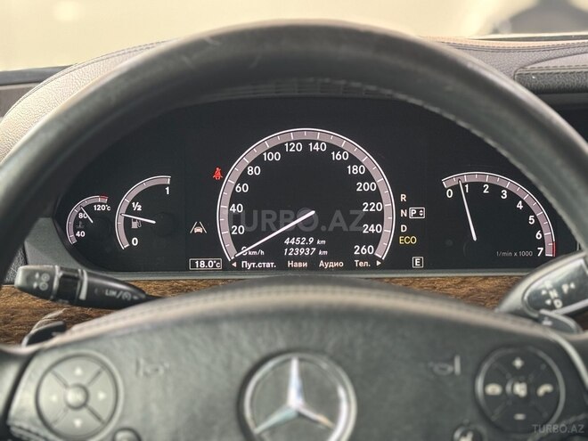 Mercedes S 350-11