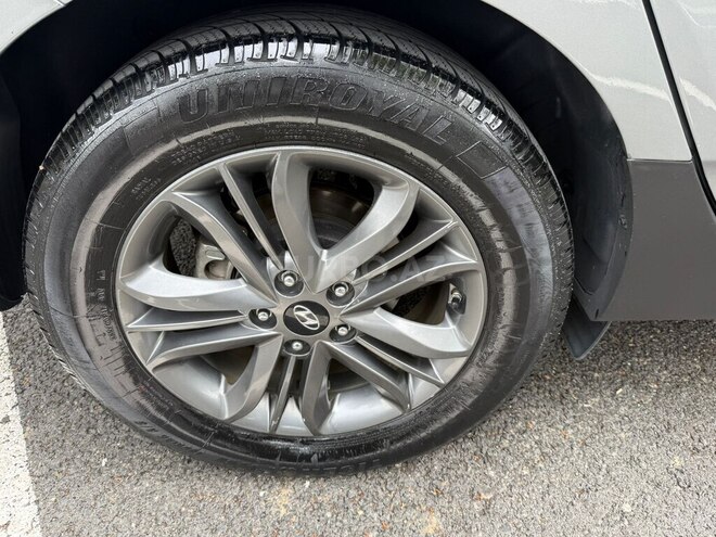 Hyundai ix35 2015, 130,000 km - 2.0 л - Bakı