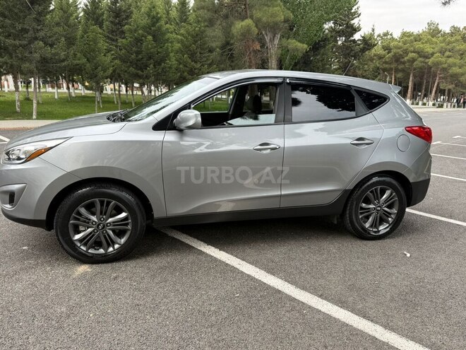Hyundai ix35 2015, 130,000 km - 2.0 л - Bakı