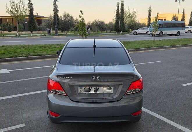 Hyundai Accent 2015, 92,114 km - 1.6 l - Xırdalan
