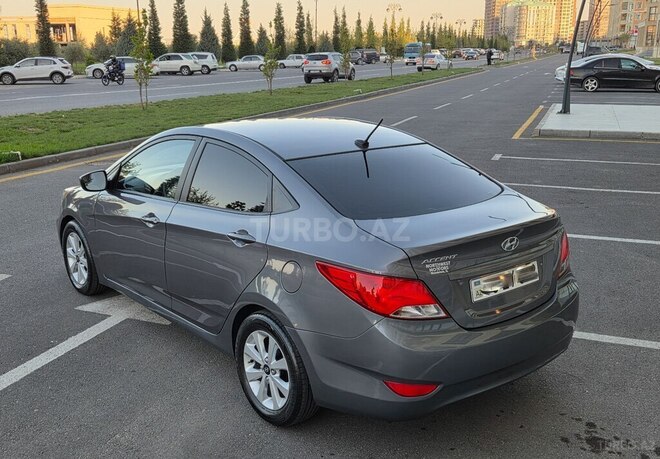 Hyundai Accent 2015, 92,114 km - 1.6 l - Xırdalan