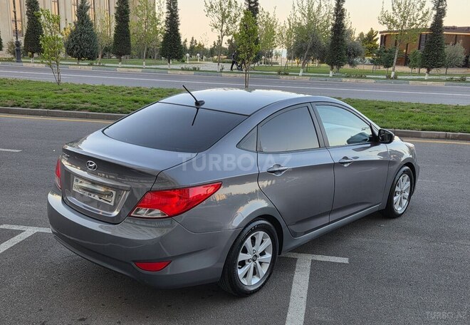 Hyundai Accent 2015, 92,114 km - 1.6 l - Xırdalan