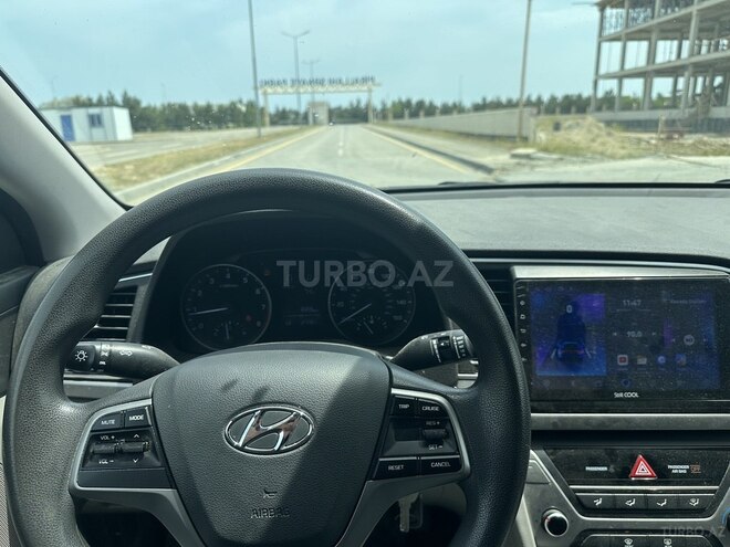 Hyundai Elantra 2017, 127,680 km - 2.0 л - Bakı